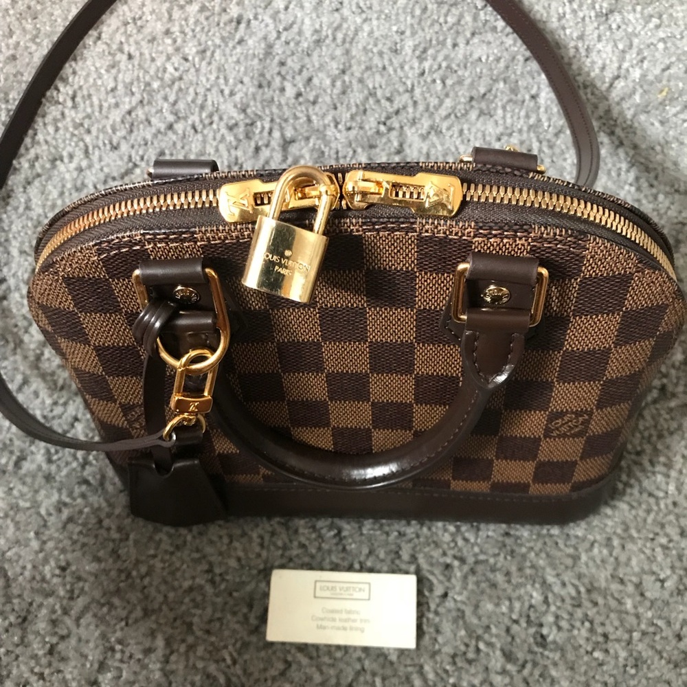 Louis Vuitton Alma bb